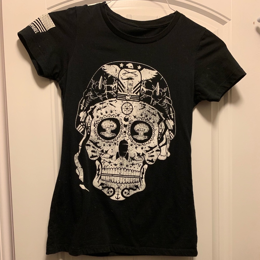 Nine line skull t shirt